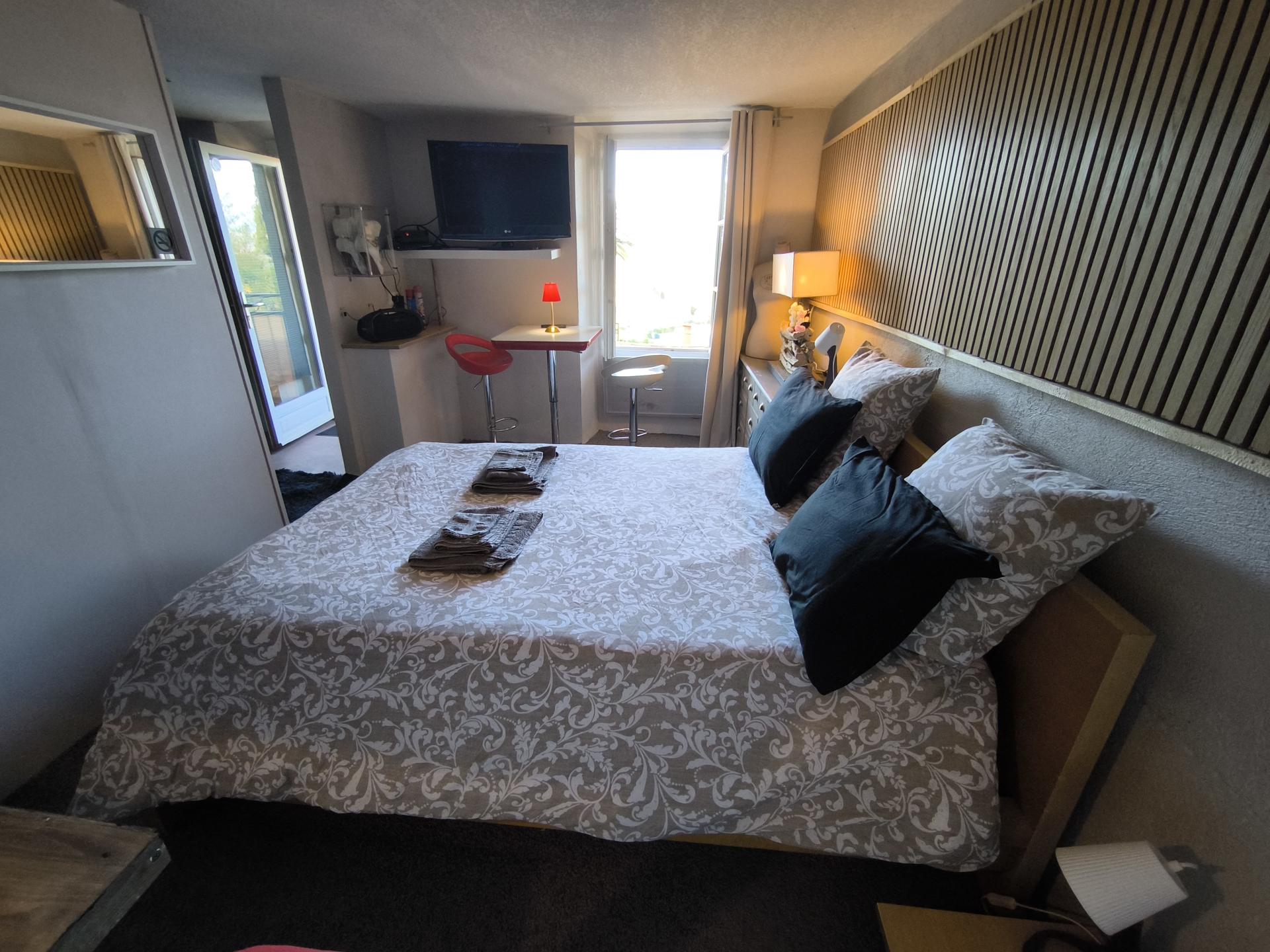 Loveroom var 83 le passage secret